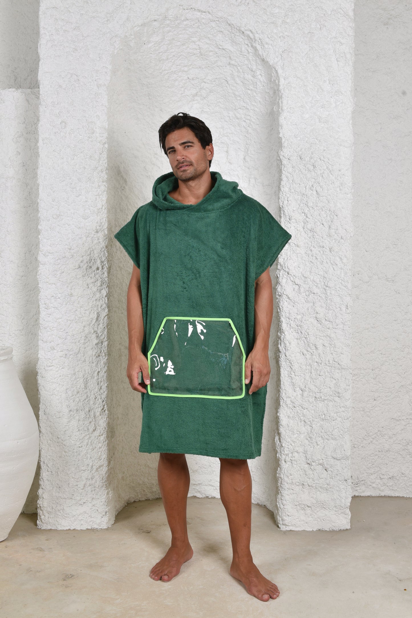 GREEN PONCHO