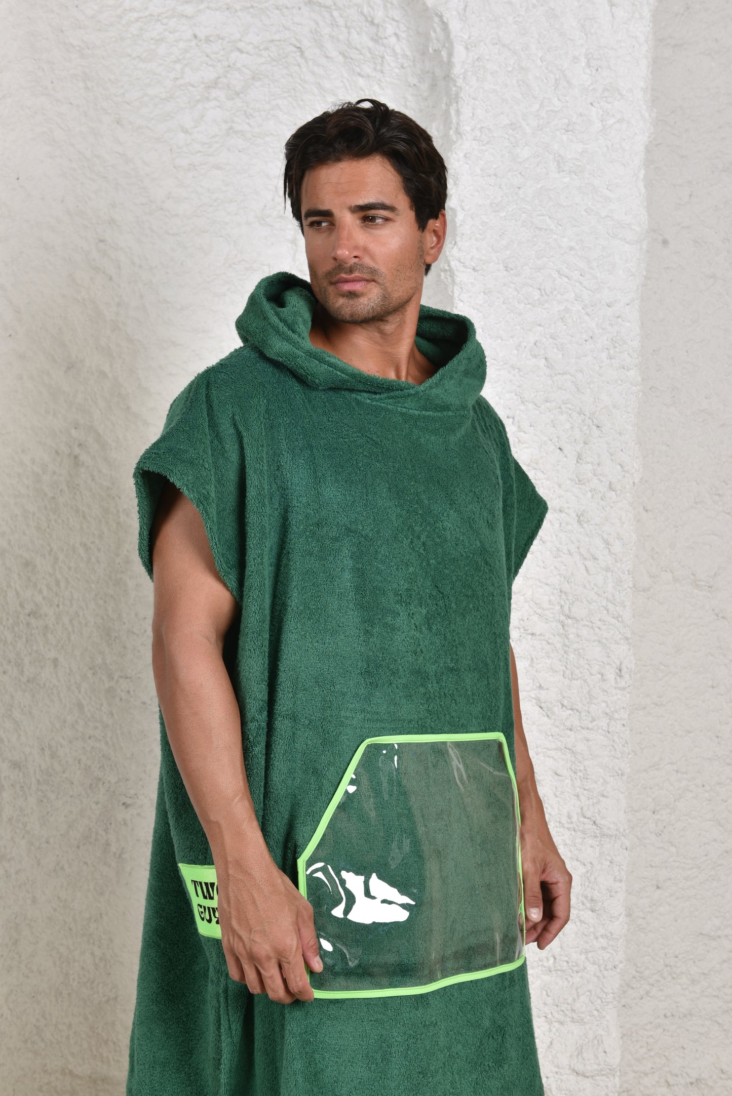 GREEN PONCHO